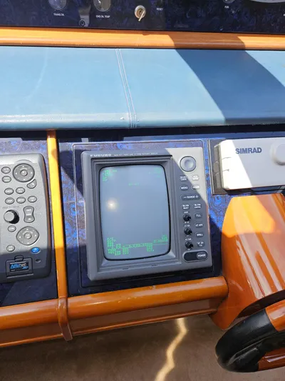  Yacht Photos Pics Control panel of 1998 Astondoa 72 GLX yacht with navigation equipment.
