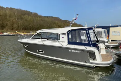 2019 Nimbus 305 Coupe