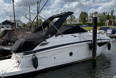2016 Regal 28 Express