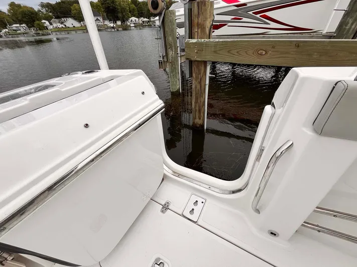 Heads Carolina Yacht Photos Pics 