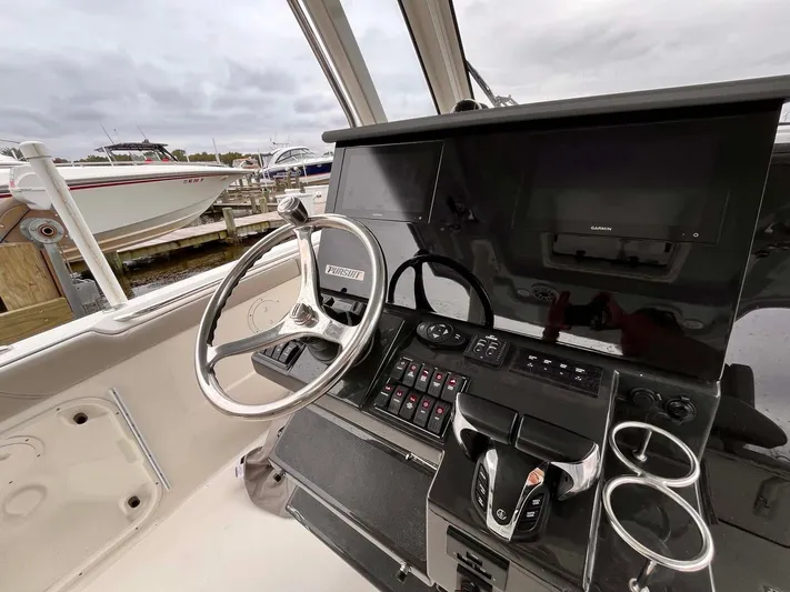 Heads Carolina Yacht Photos Pics 