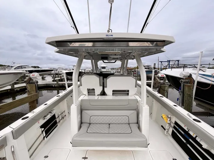 Heads Carolina Yacht Photos Pics 