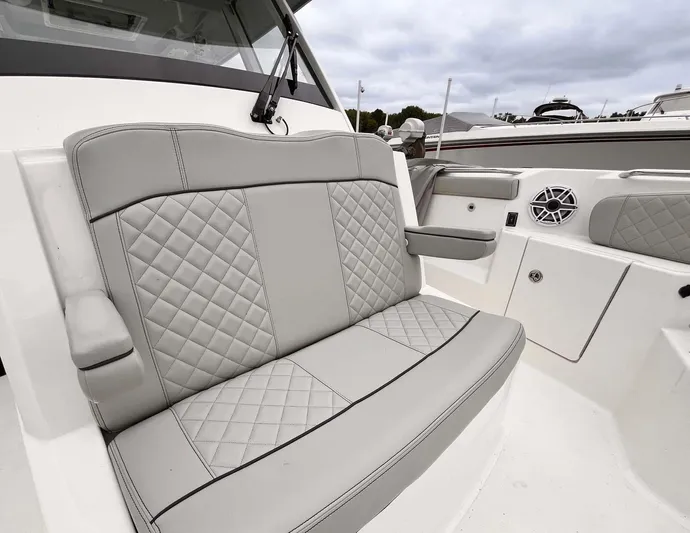 Heads Carolina Yacht Photos Pics 