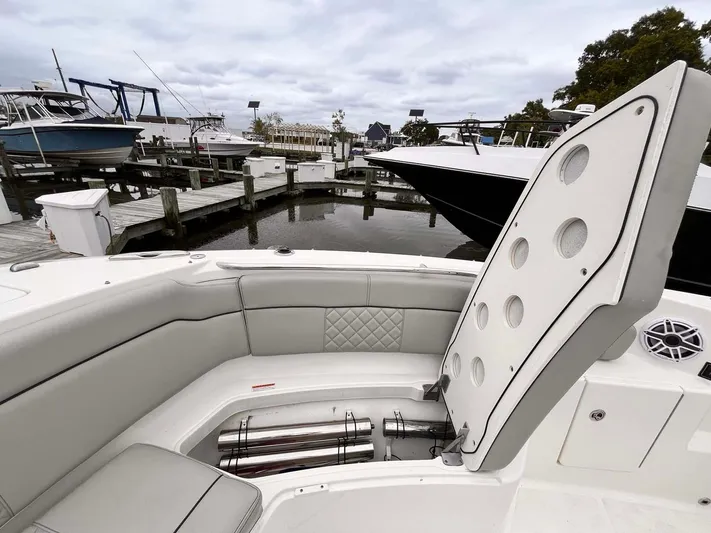 Heads Carolina Yacht Photos Pics 