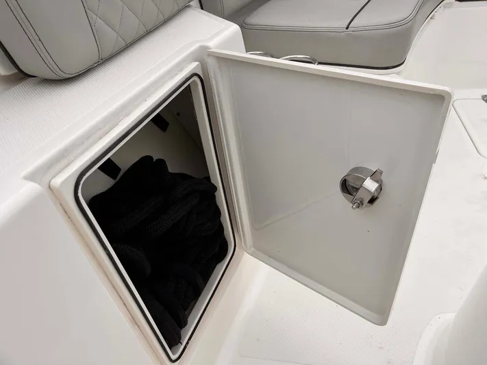 Heads Carolina Yacht Photos Pics 