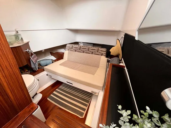 Heads Carolina Yacht Photos Pics 