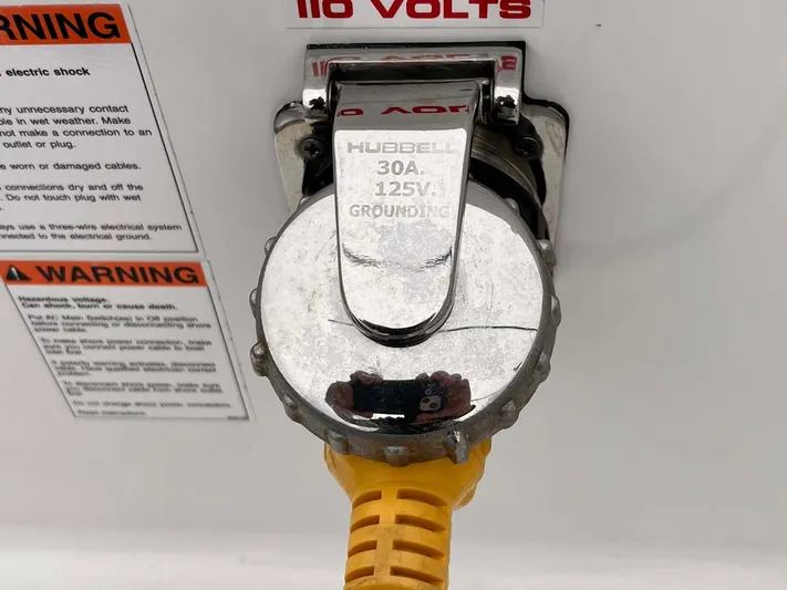 Heads Carolina Yacht Photos Pics 