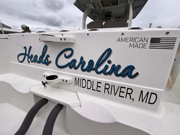 Heads Carolina Yacht Photos Pics 