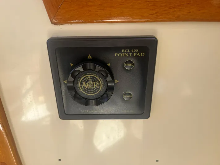  Yacht Photos Pics Control panel of a 1999 Hinckley Picnic boat, featuring RCL-100 point pad.