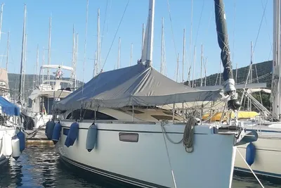 2016 Bavaria Vision 42