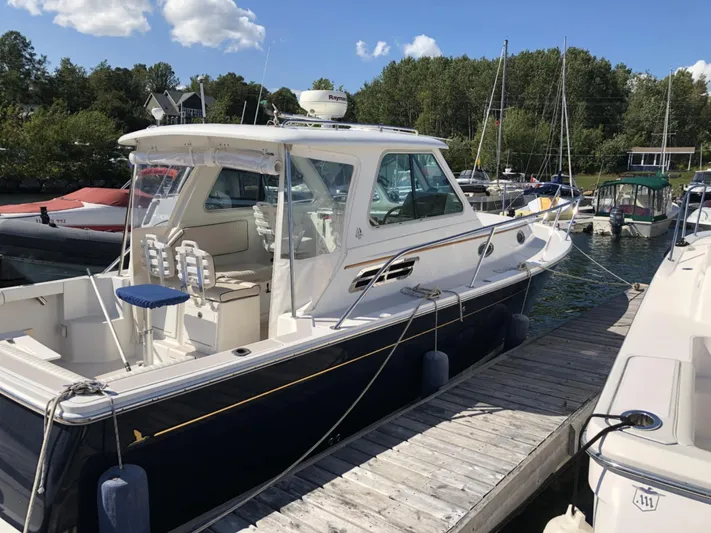 Intermission Yacht Photos Pics 