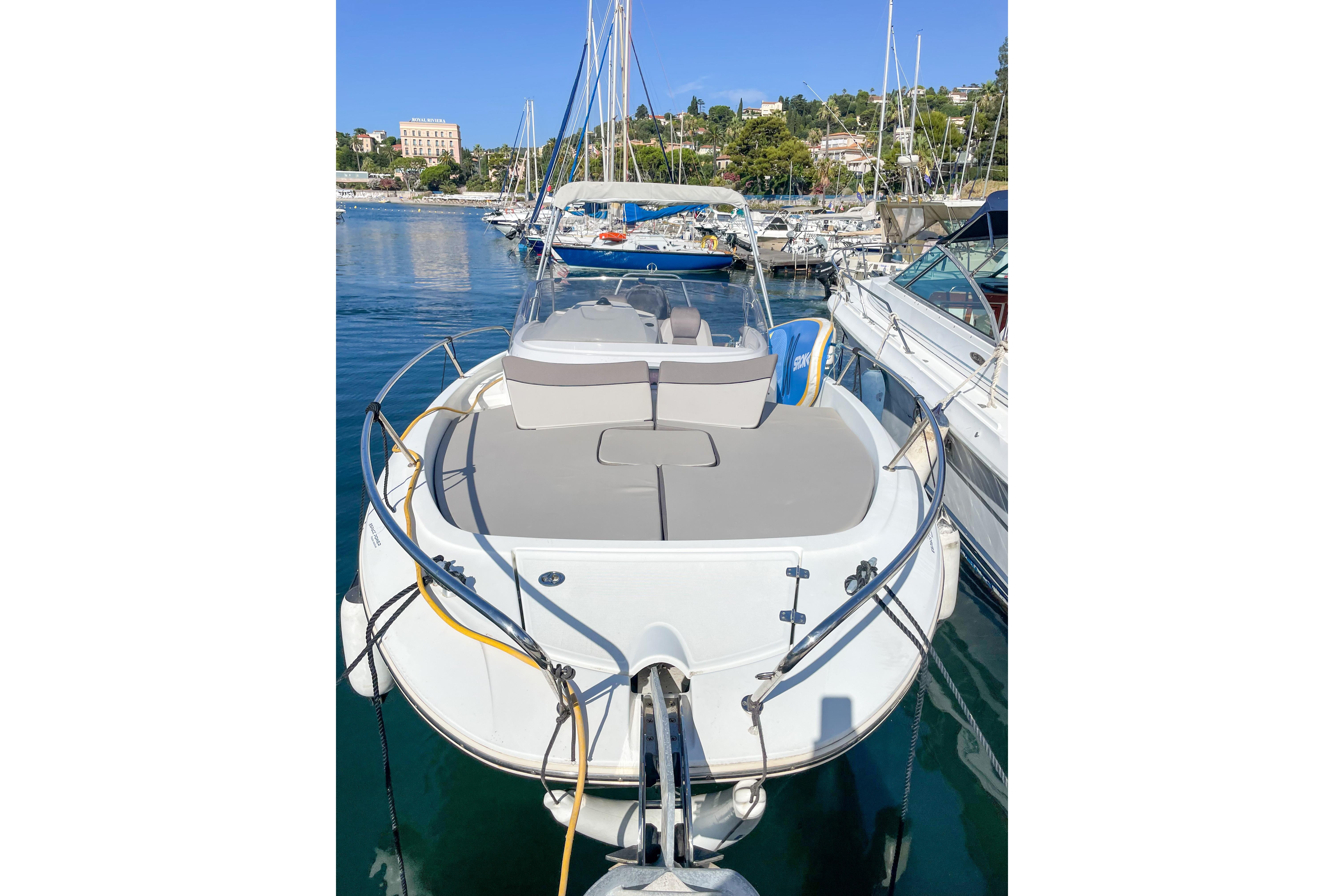 2016 Jeanneau Cap Camarat 7.5 WA Serie 2
