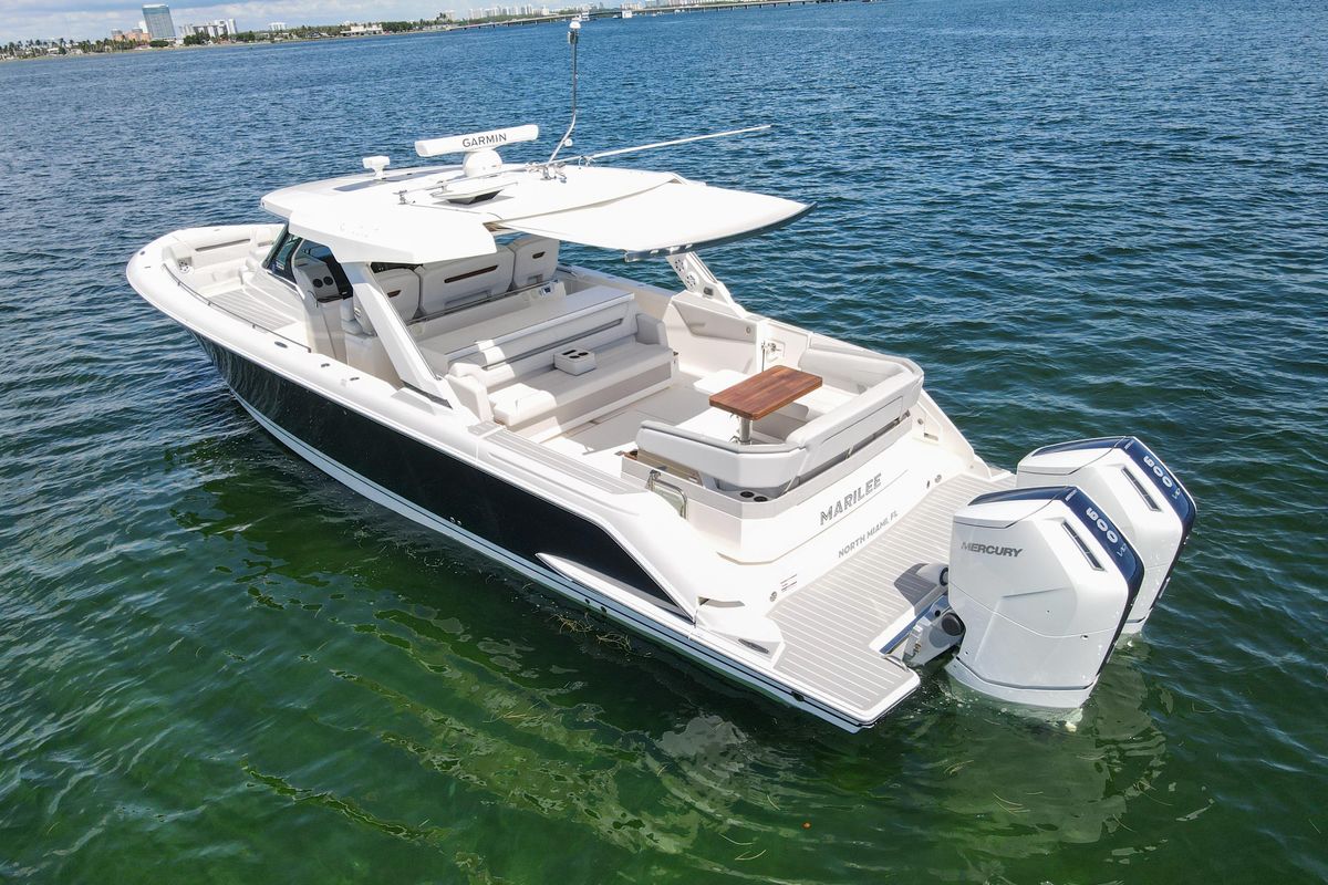 2024 Tiara Yachts 43 