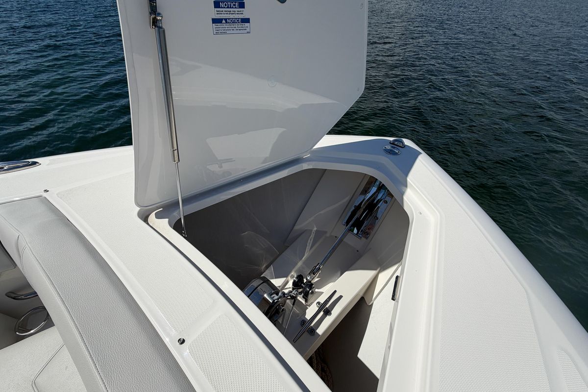 2024 Tiara Yachts 43 