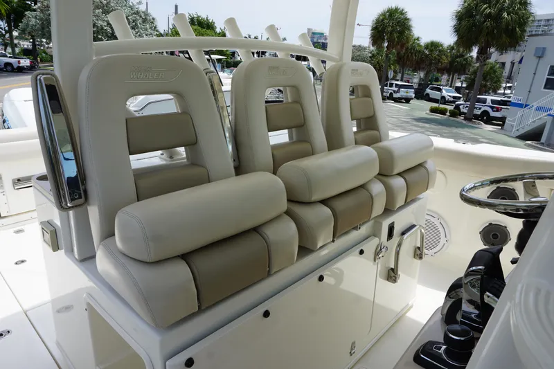 Bwce0469h819 Yacht Photos Pics 