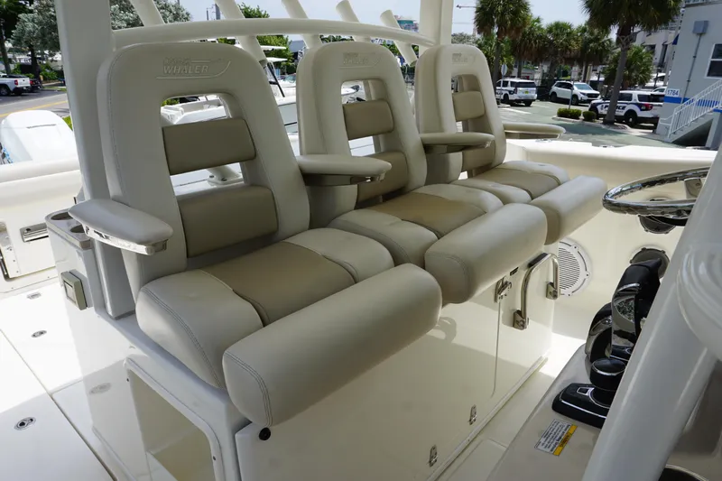 Bwce0469h819 Yacht Photos Pics 