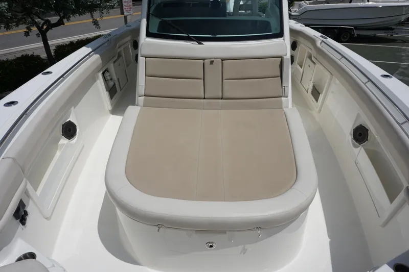 Bwce0469h819 Yacht Photos Pics 