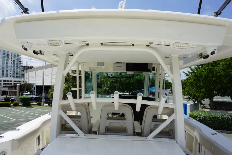 Bwce0469h819 Yacht Photos Pics 