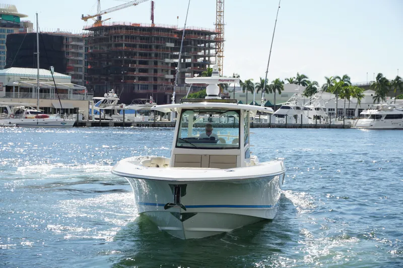 Bwce0469h819 Yacht Photos Pics 