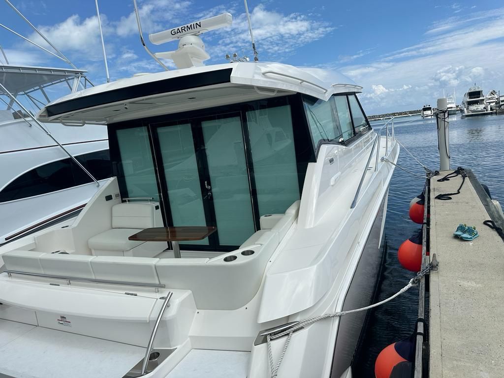 2023 Tiara Yachts 50 