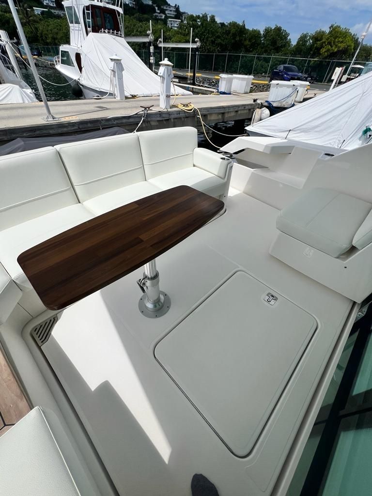 2023 Tiara Yachts 50 