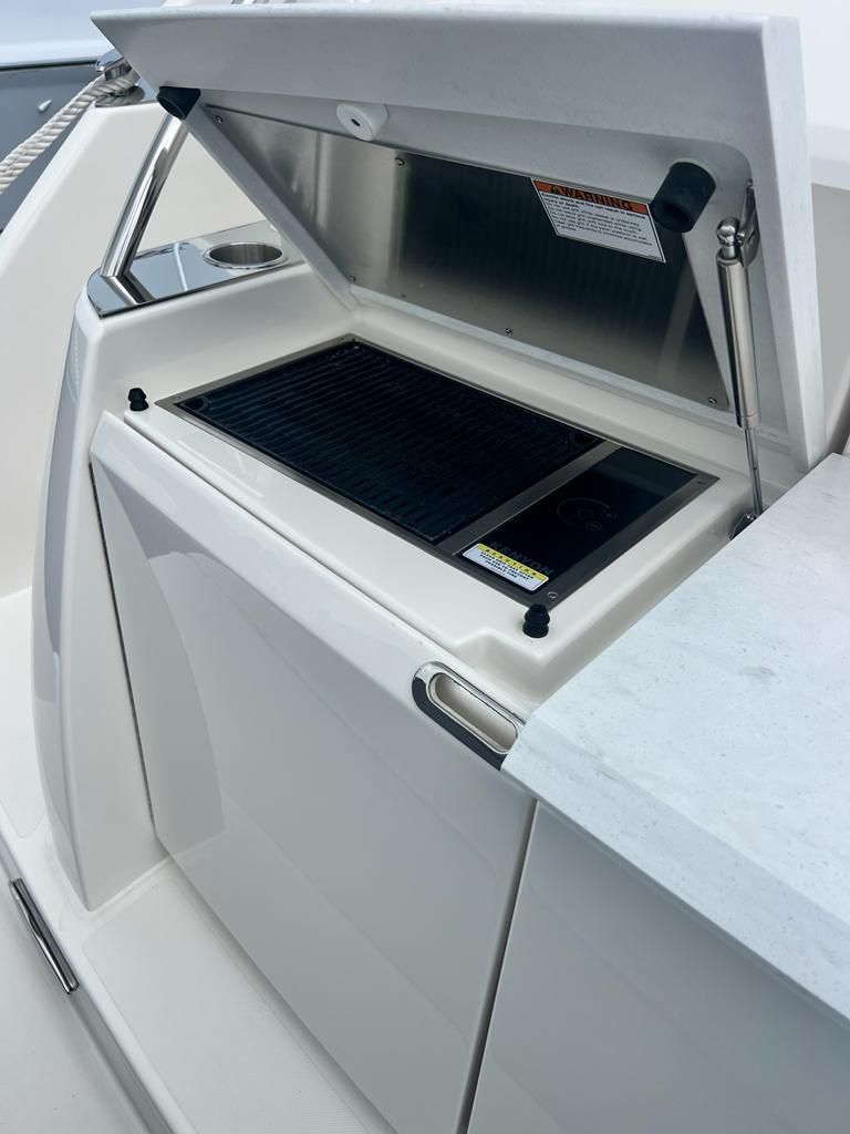 2023 Tiara Yachts 50 