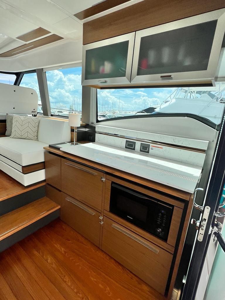 2023 Tiara Yachts 50 