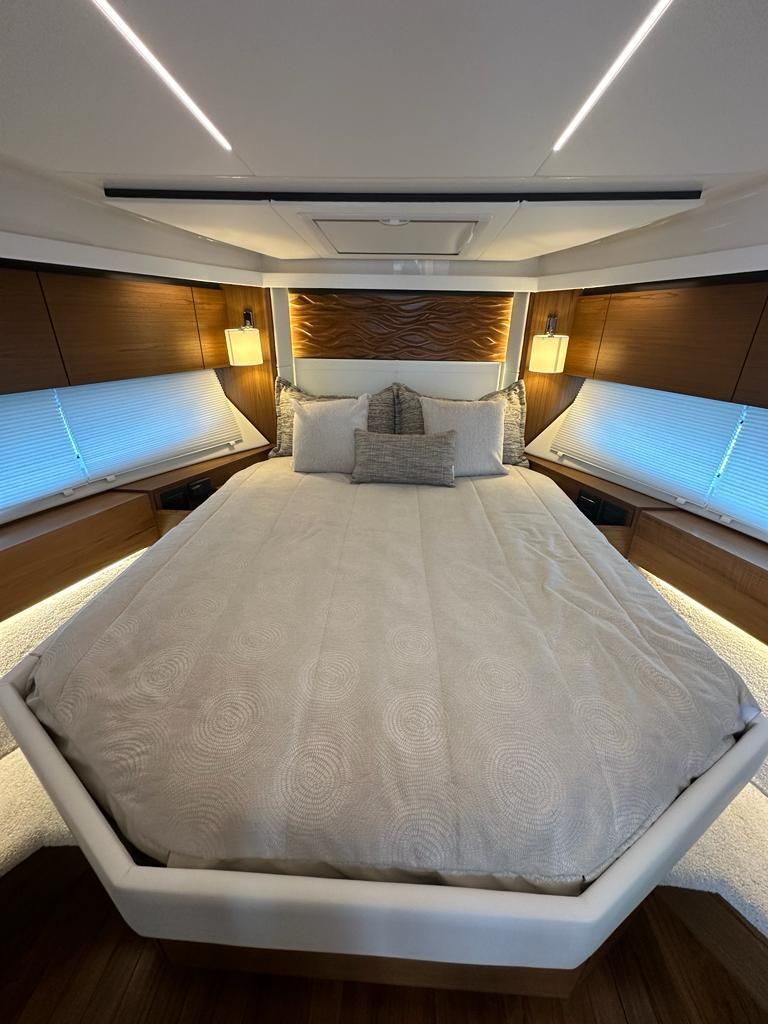 2023 Tiara Yachts 50 