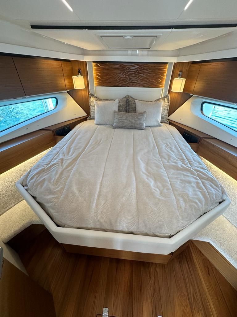 2023 Tiara Yachts 50 