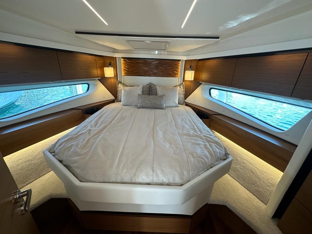 2023 Tiara Yachts 50 