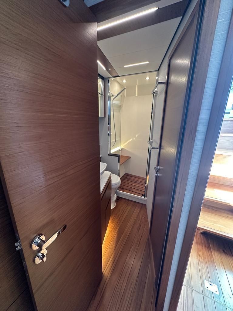 2023 Tiara Yachts 50 