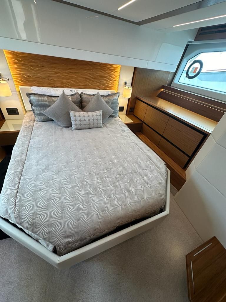 2023 Tiara Yachts 50 