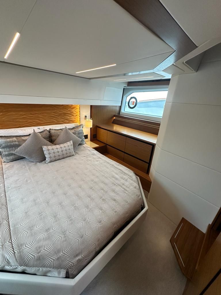 2023 Tiara Yachts 50 