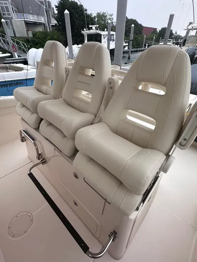  Yacht Photos Pics 2022 Grady-White Canyon 326 boat with luxurious seating.