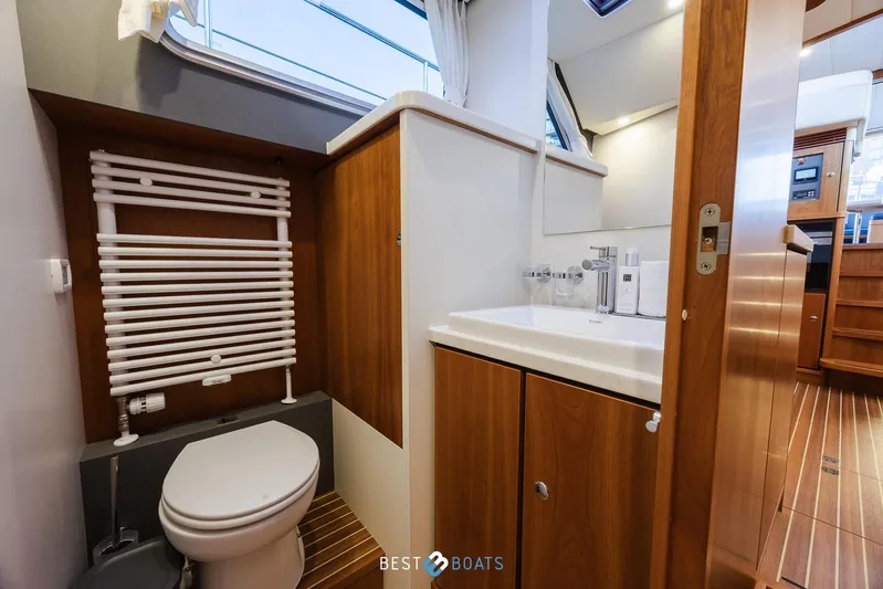  Yacht Photos Pics Bathroom interior of 2017 Linssen Grand Sturdy 470 Wheelhouse yacht, featuring modern fixtures.