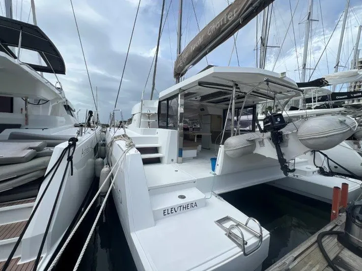 Eleuthera Yacht Photos Pics Bali 4.0