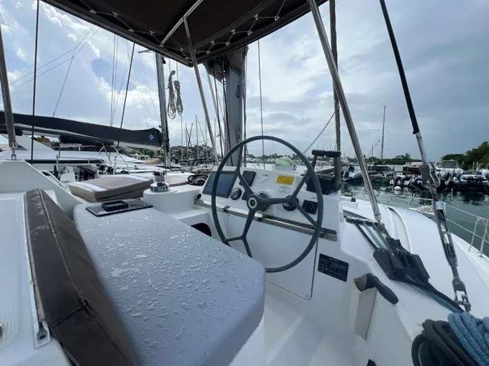 Eleuthera Yacht Photos Pics Bali 4.0