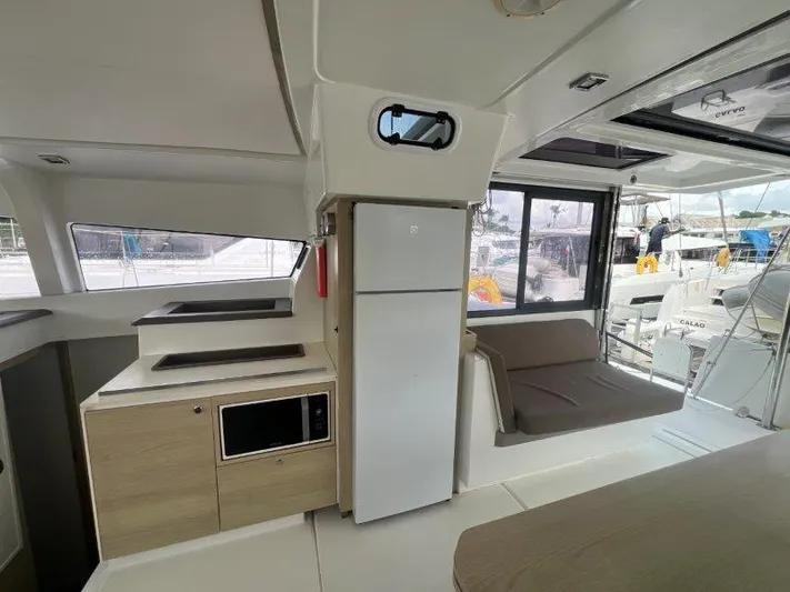 Eleuthera Yacht Photos Pics Bali 4.0