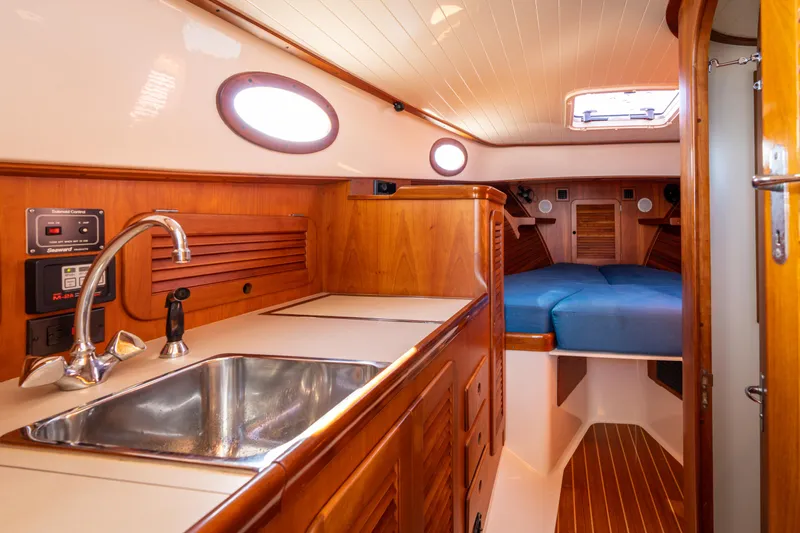 Murphy Girl Yacht Photos Pics 