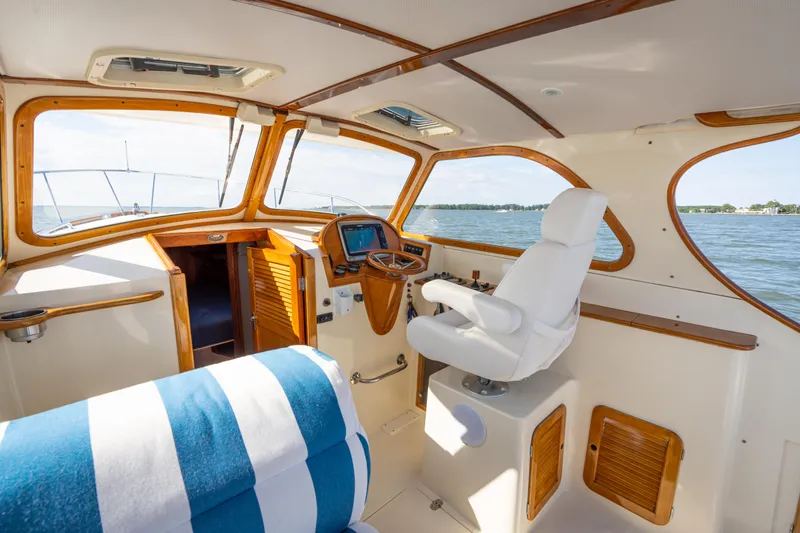 Murphy Girl Yacht Photos Pics 