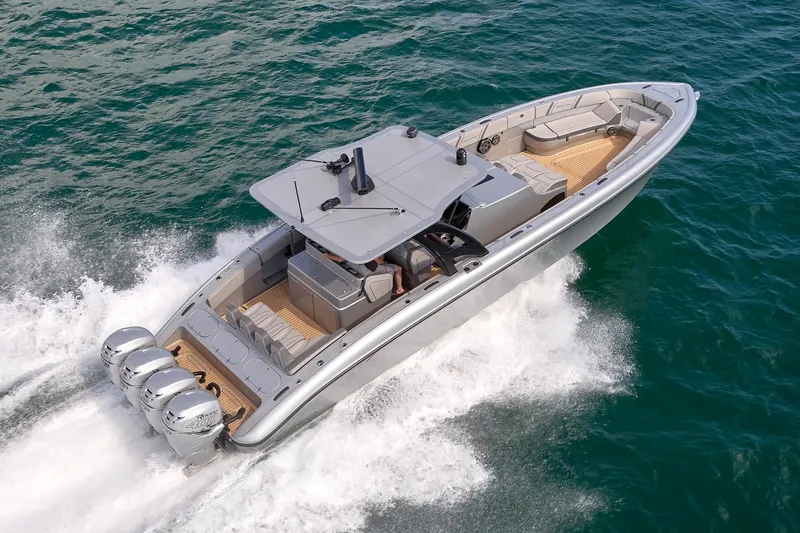  Yacht Photos Pics 2018 Midnight Express 43 Open boat cruising on the ocean with powerful engines.