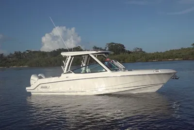 2022 Boston Whaler 280 Vantage