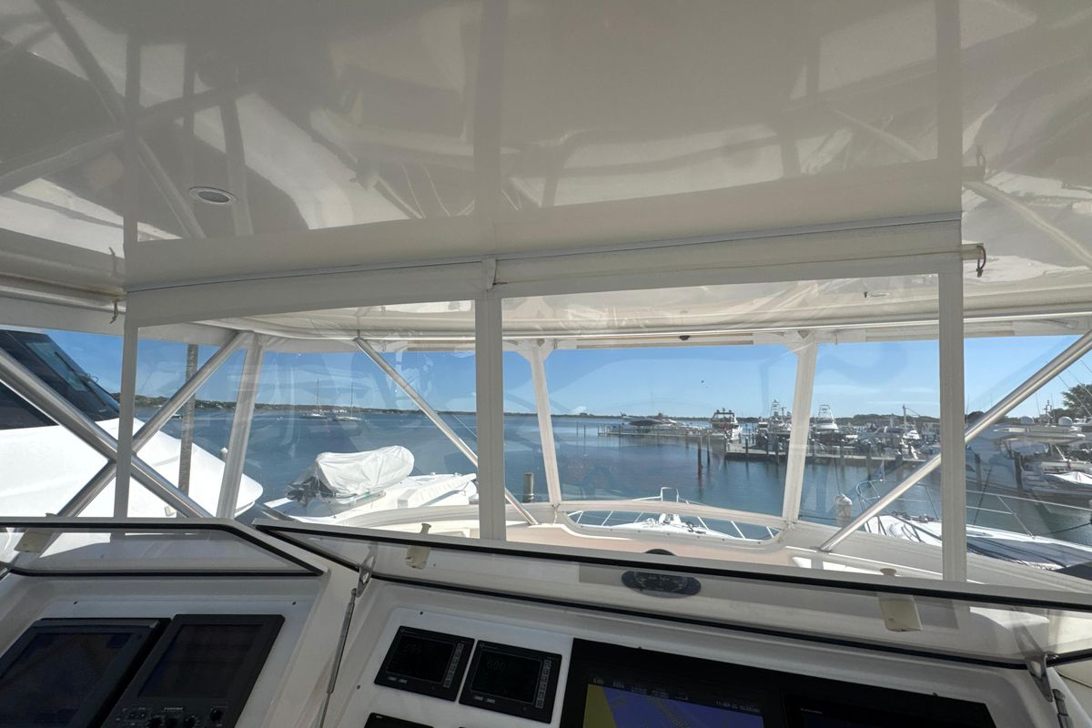 2006 Viking 56 