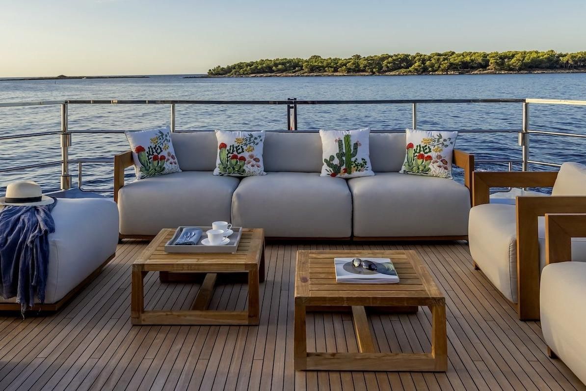 2022 Arcadia Yachts 78 