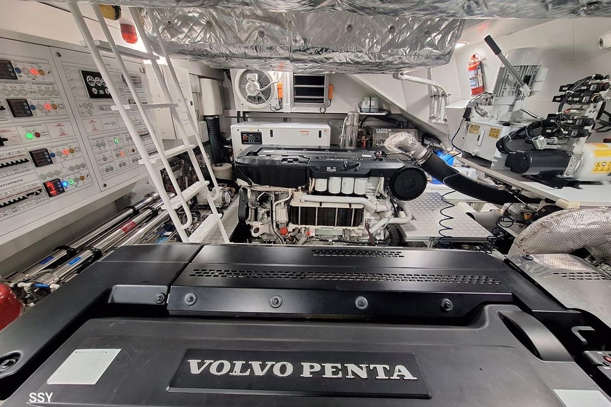 2022 Arcadia Yachts 78 