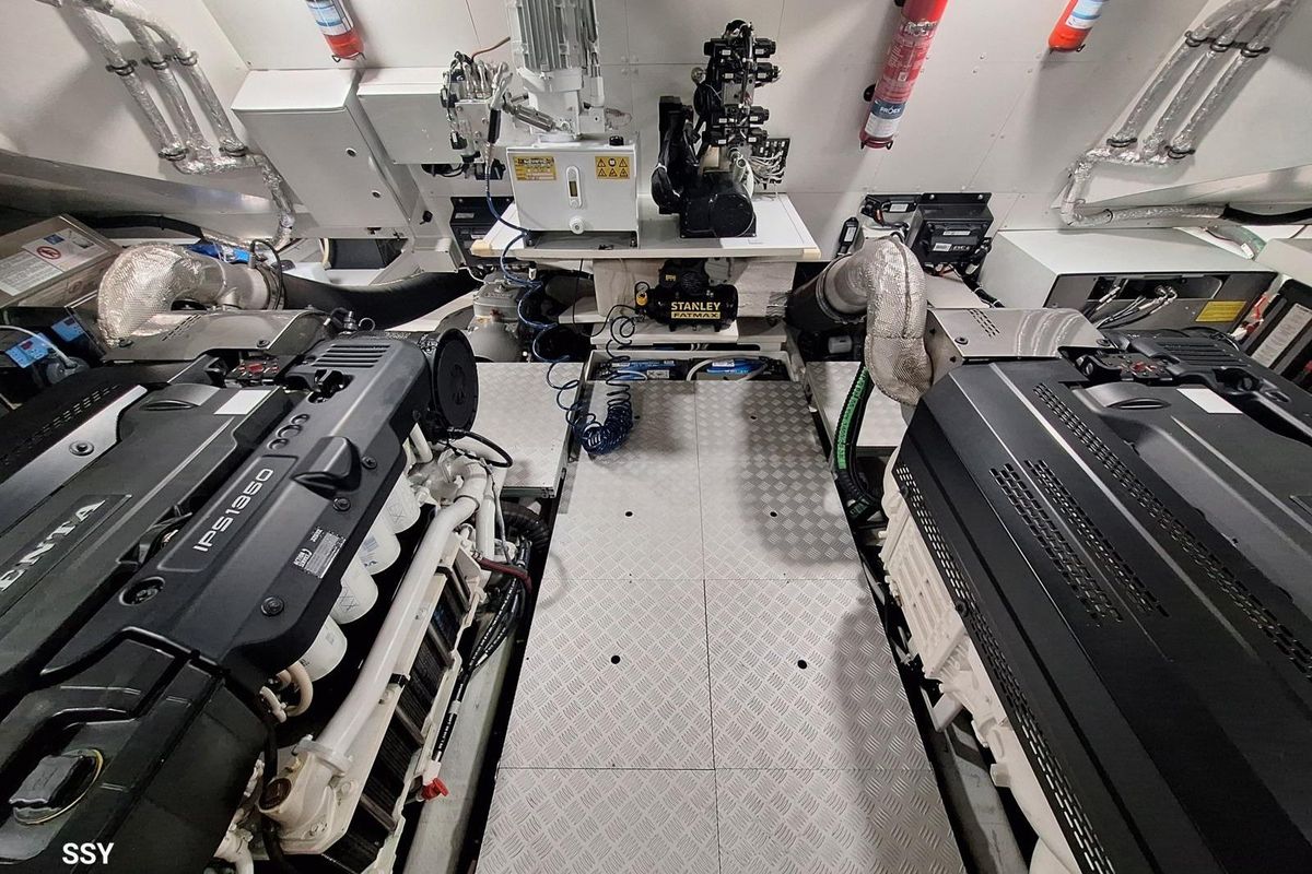 2022 Arcadia Yachts 78 