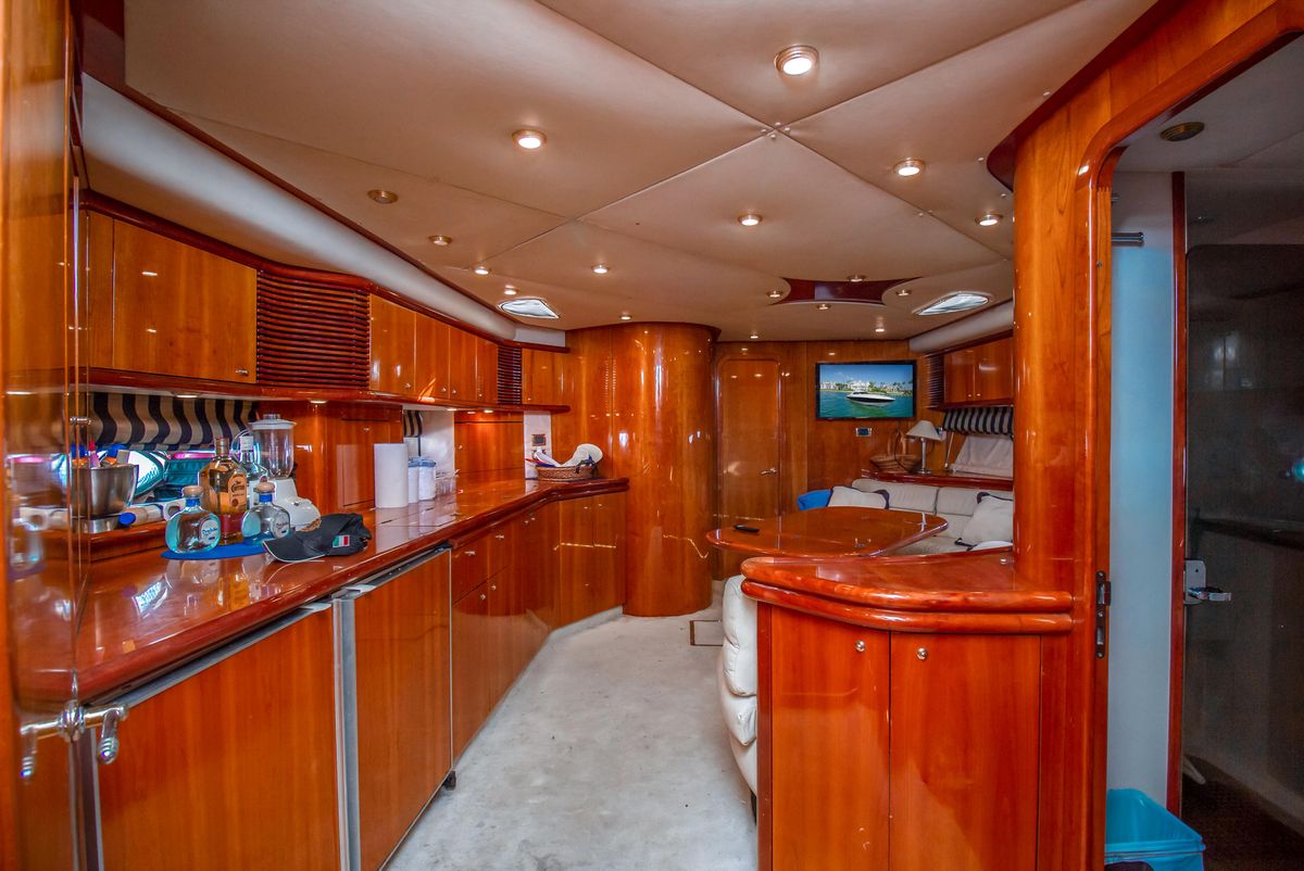 2001 Sunseeker 60 