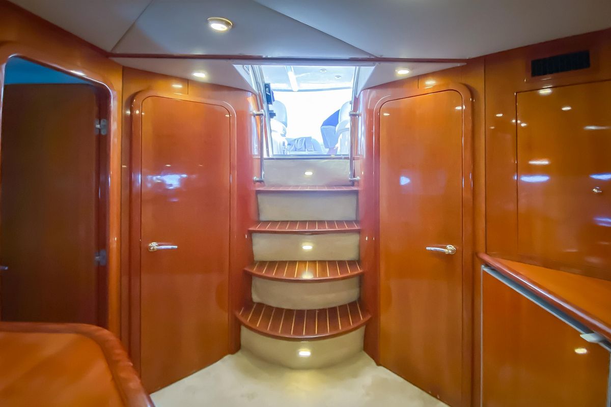 2001 Sunseeker 60 