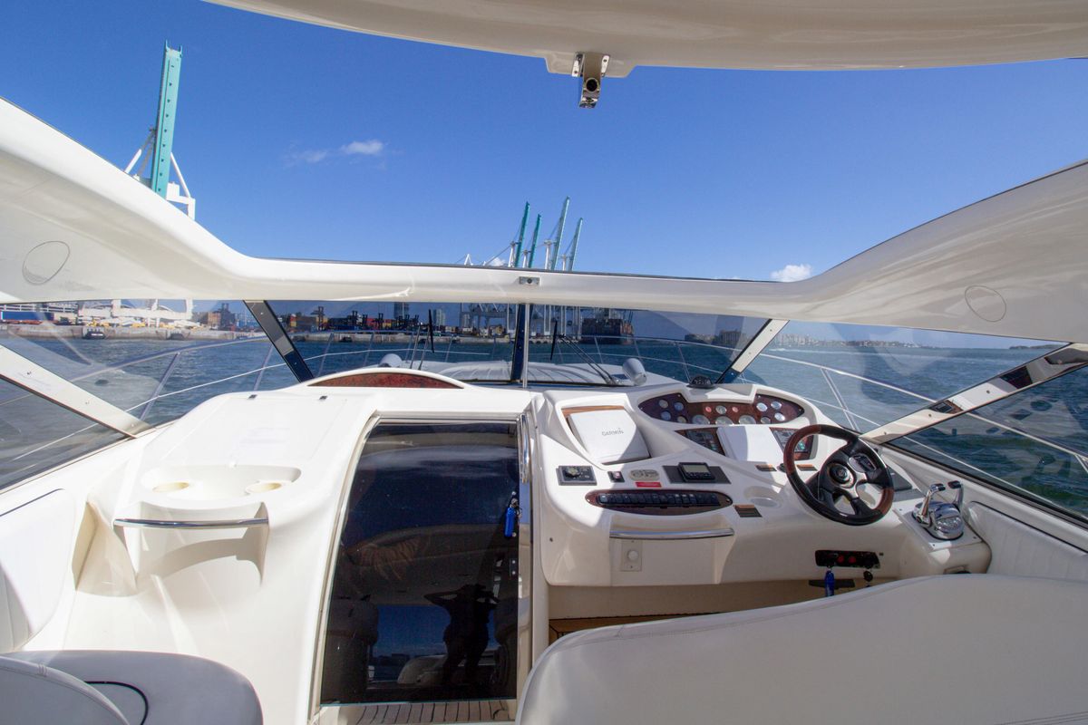 2001 Sunseeker 60 