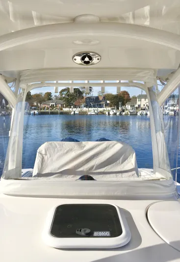  Yacht Photos Pics 2018 Jupiter 29 HFS boat interior with waterfront view.